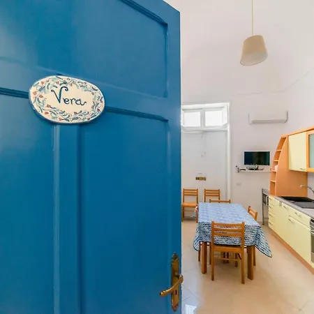 Hotel apartamentowy Le 4 Perle 2*