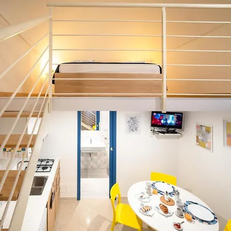 Le 4 Perle 4* أفولا