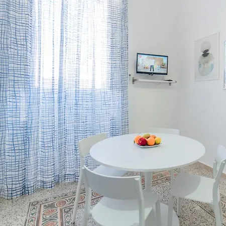 Le 4 Perle شقة فندقية