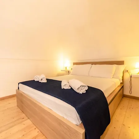 Le 4 Perle شقة فندقية أفولا